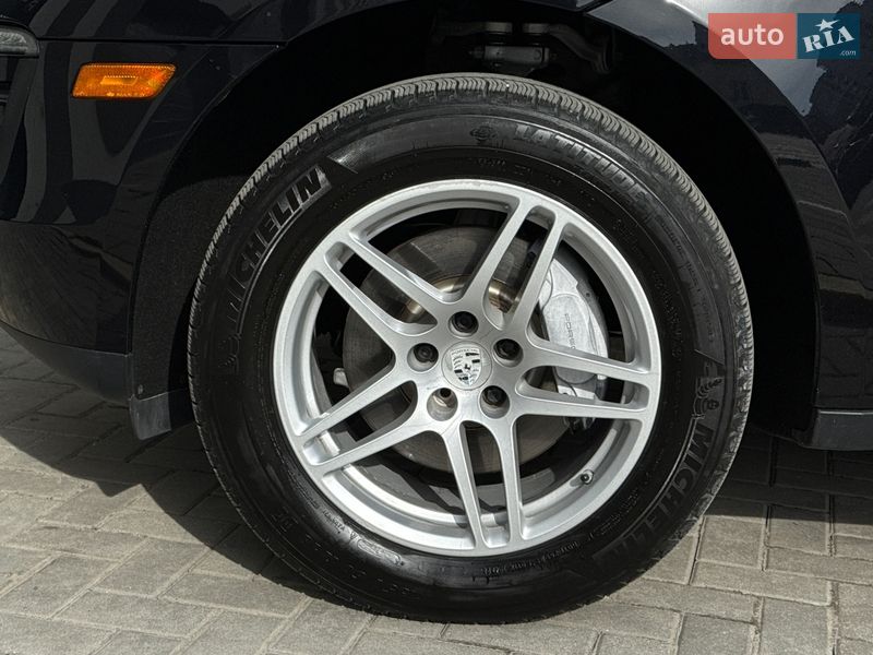 Внедорожник / Кроссовер Porsche Macan 2016 в Львове
