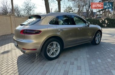 Позашляховик / Кросовер Porsche Macan 2015 в Одесі