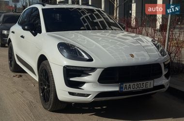 Позашляховик / Кросовер Porsche Macan 2017 в Києві