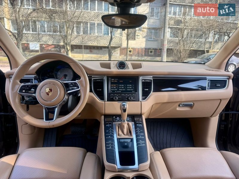 Позашляховик / Кросовер Porsche Macan 2014 в Києві