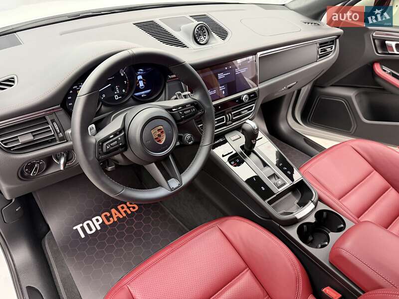 Внедорожник / Кроссовер Porsche Macan 2025 в Киеве