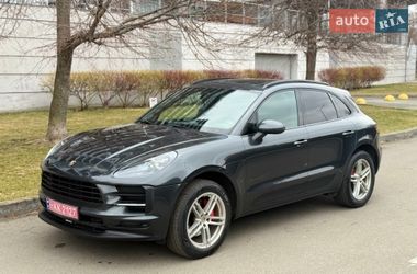 Внедорожник / Кроссовер Porsche Macan 2017 в Киеве