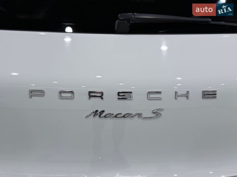 Внедорожник / Кроссовер Porsche Macan 2015 в Одессе