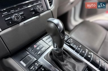 Внедорожник / Кроссовер Porsche Macan 2015 в Одессе