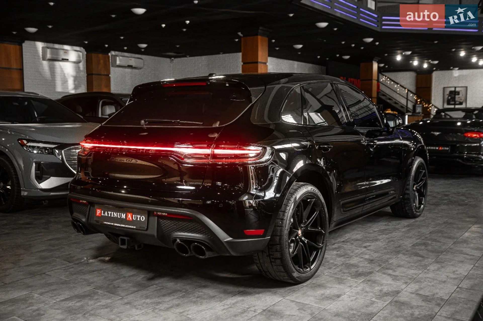 2023 Porsche Macan - мініатюра 24