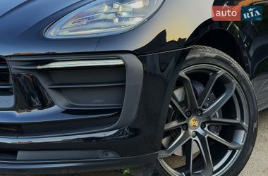 Внедорожник / Кроссовер Porsche Macan 2022 в Киеве