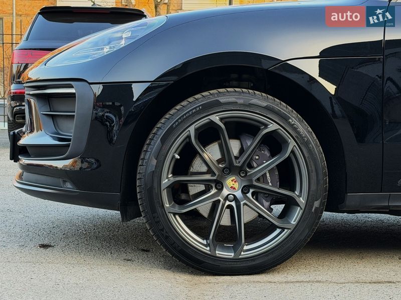 Позашляховик / Кросовер Porsche Macan 2022 в Києві