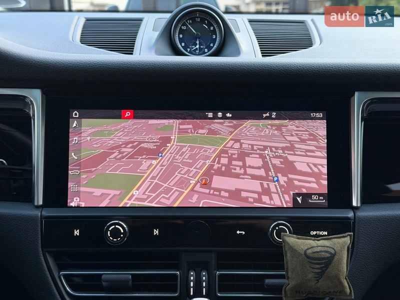 Позашляховик / Кросовер Porsche Macan 2022 в Києві