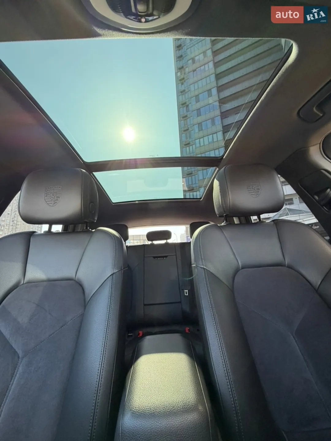 2019 Porsche Macan - мініатюра 10