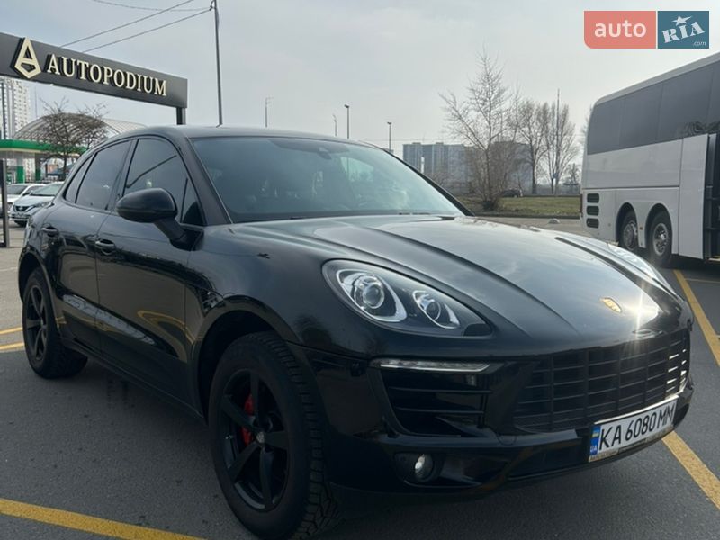 Porsche Macan 2016