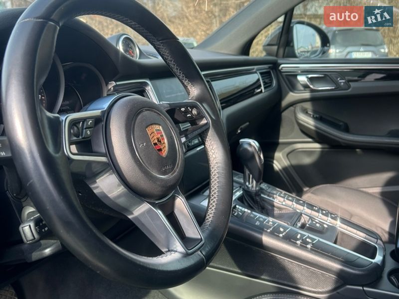 Внедорожник / Кроссовер Porsche Macan 2016 в Киеве фото 21 Внедорожник / Кроссовер Porsche Macan 2016 в Киеве