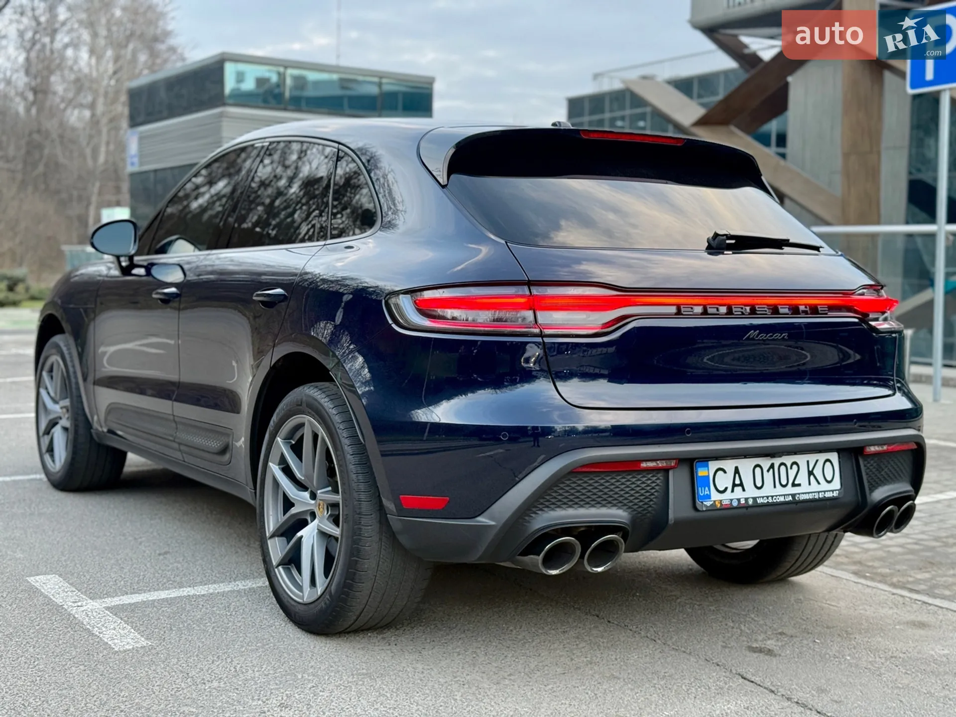 Porsche Macan 2023 VIN WP1AA2A55PLB15269 фото оголошення 7 з 18