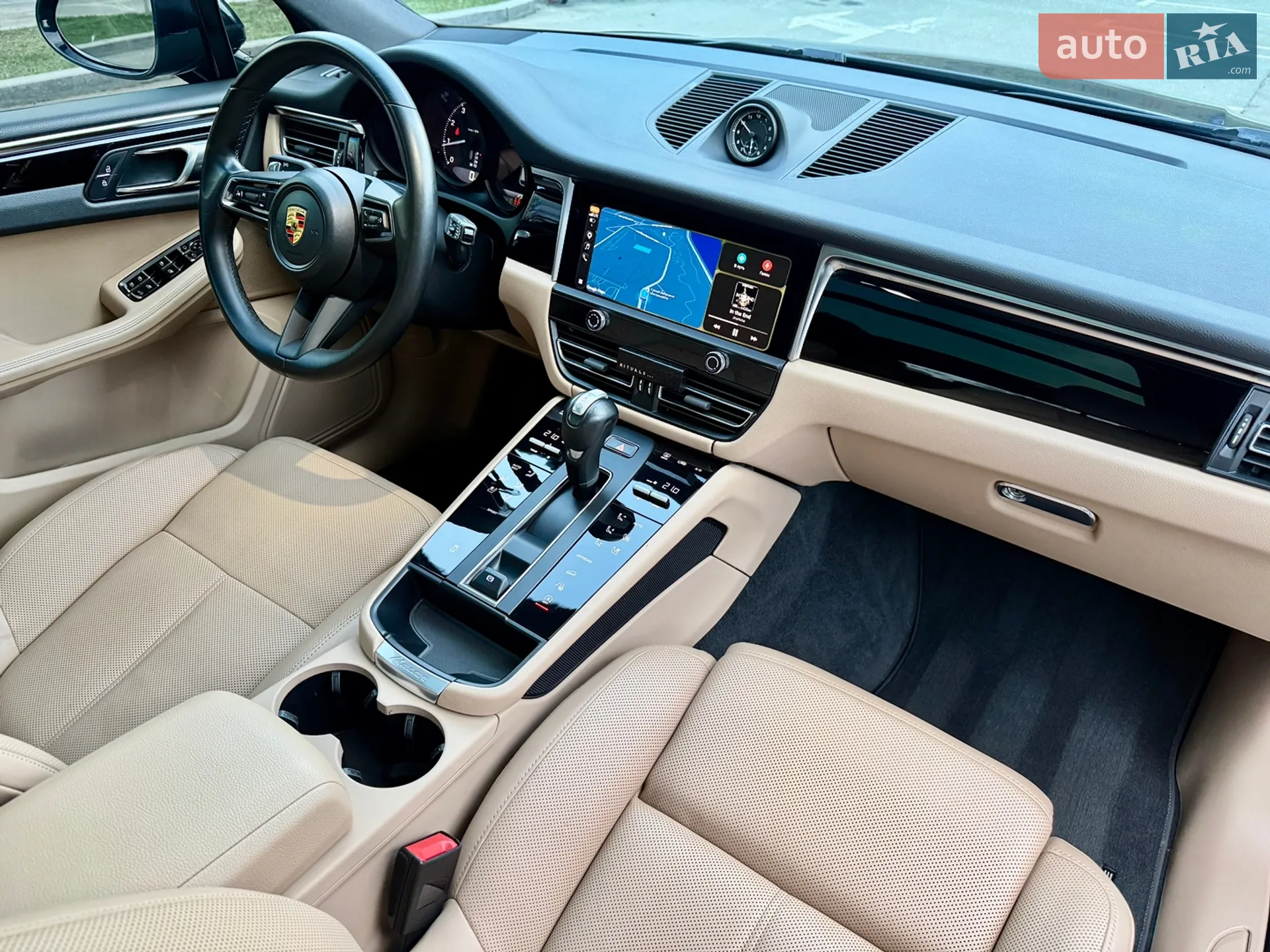 Porsche Macan 2023 VIN WP1AA2A55PLB15269 фото оголошення 16 з 18