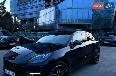Внедорожник / Кроссовер Porsche Macan 2019 в Киеве