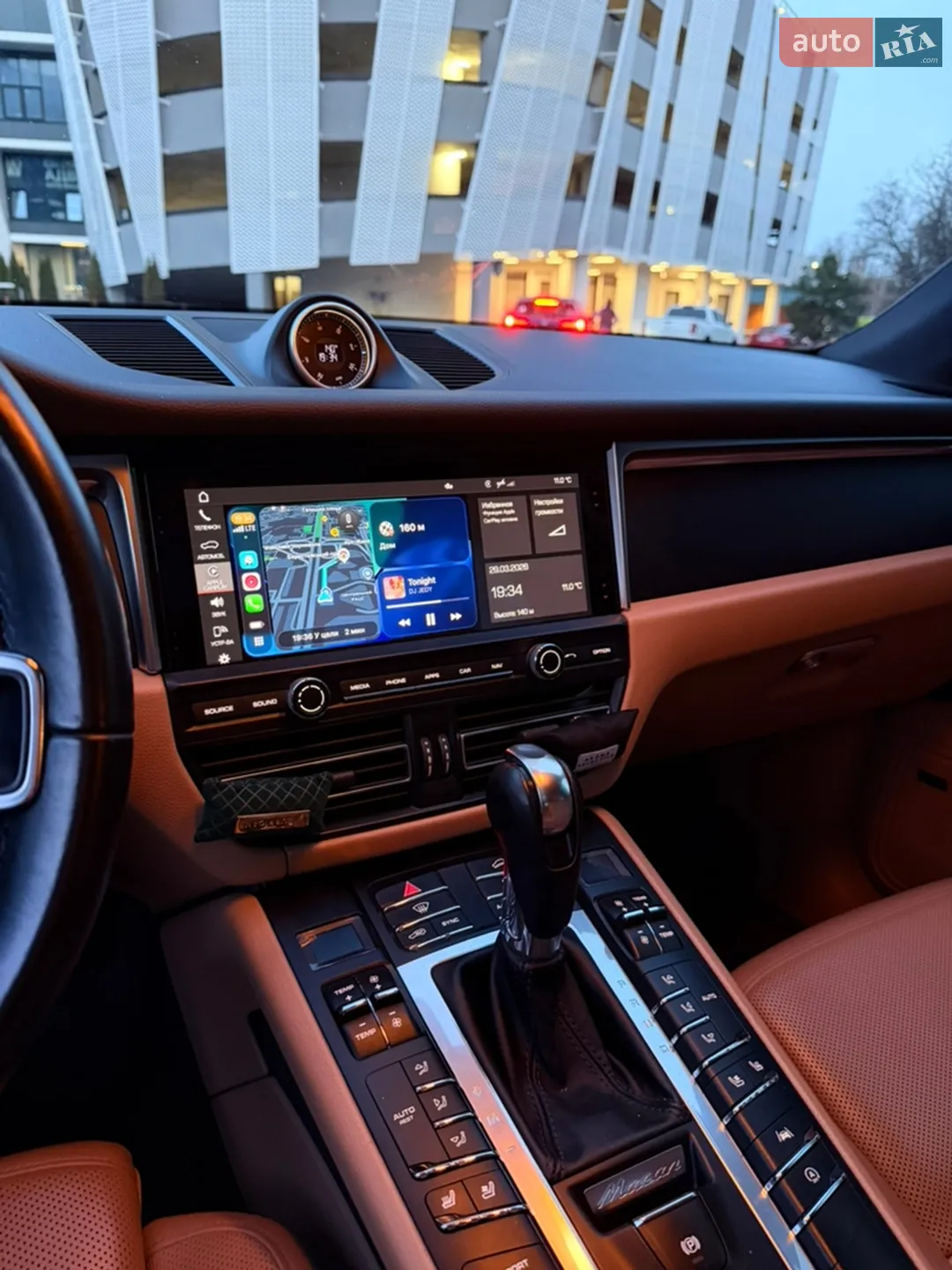 2019 Porsche Macan - мініатюра 11