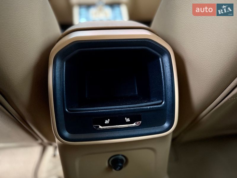 Позашляховик / Кросовер Porsche Macan 2015 в Львові