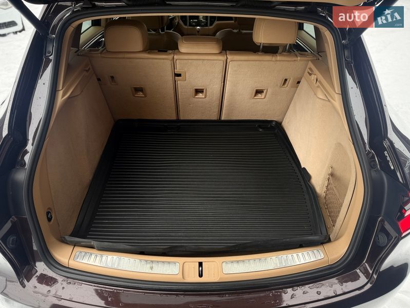 Позашляховик / Кросовер Porsche Macan 2015 в Львові