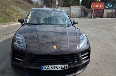 Внедорожник / Кроссовер Porsche Macan 2021 в Киеве