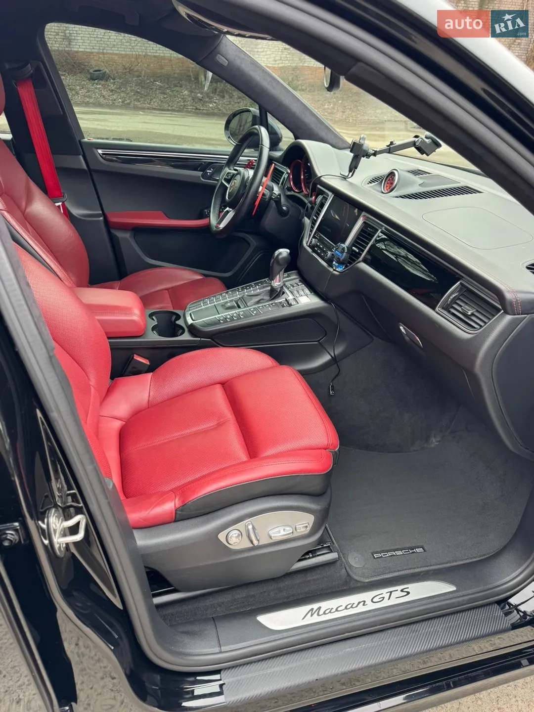 2018 Porsche Macan - мініатюра 24