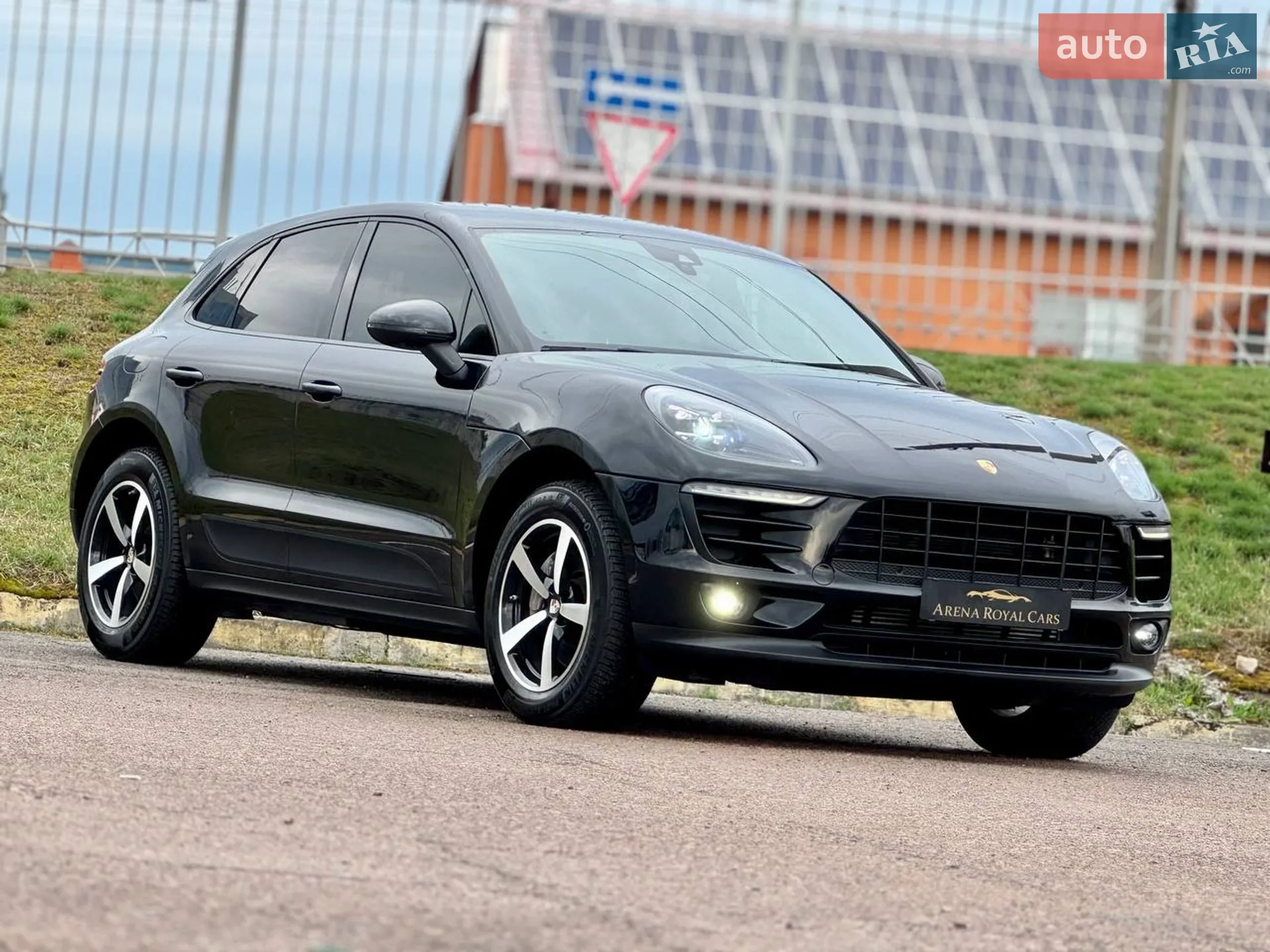 2018 Porsche Macan - мініатюра 8