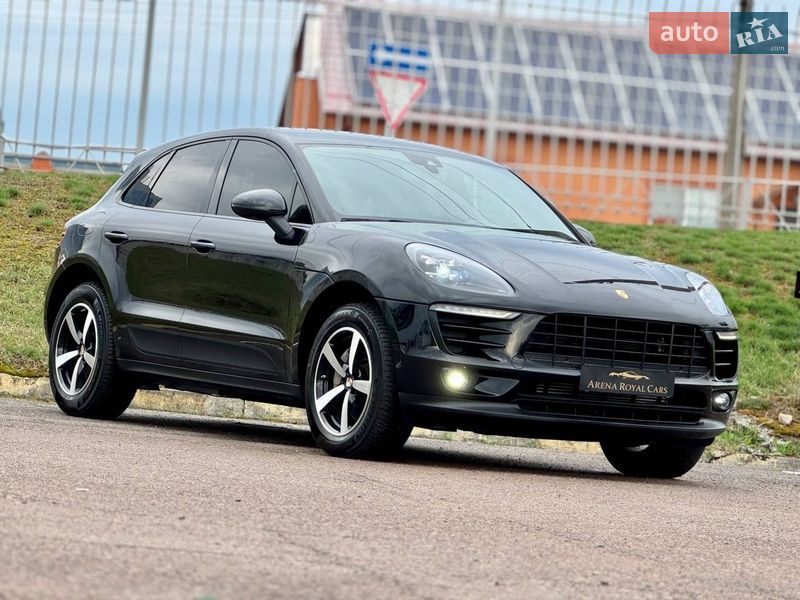 Позашляховик / Кросовер Porsche Macan 2018 в Києві