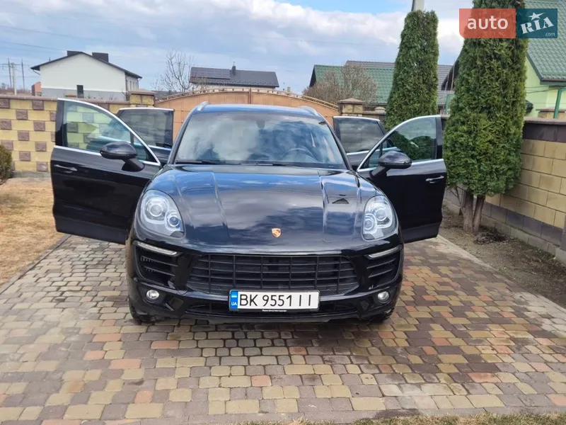 Porsche Macan 2015