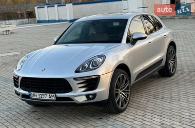 Внедорожник / Кроссовер Porsche Macan 2017 в Киеве