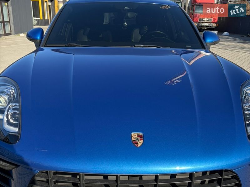 Позашляховик / Кросовер Porsche Macan 2017 в Києві