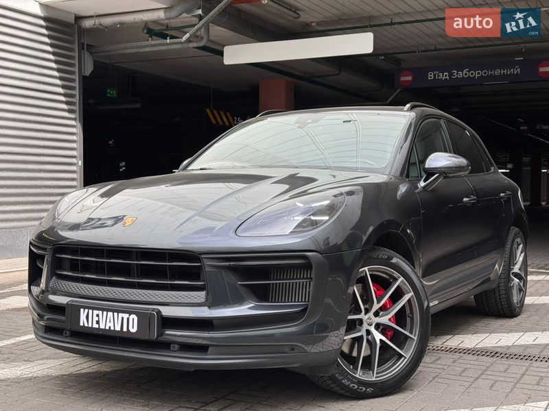 Porsche Macan 2022