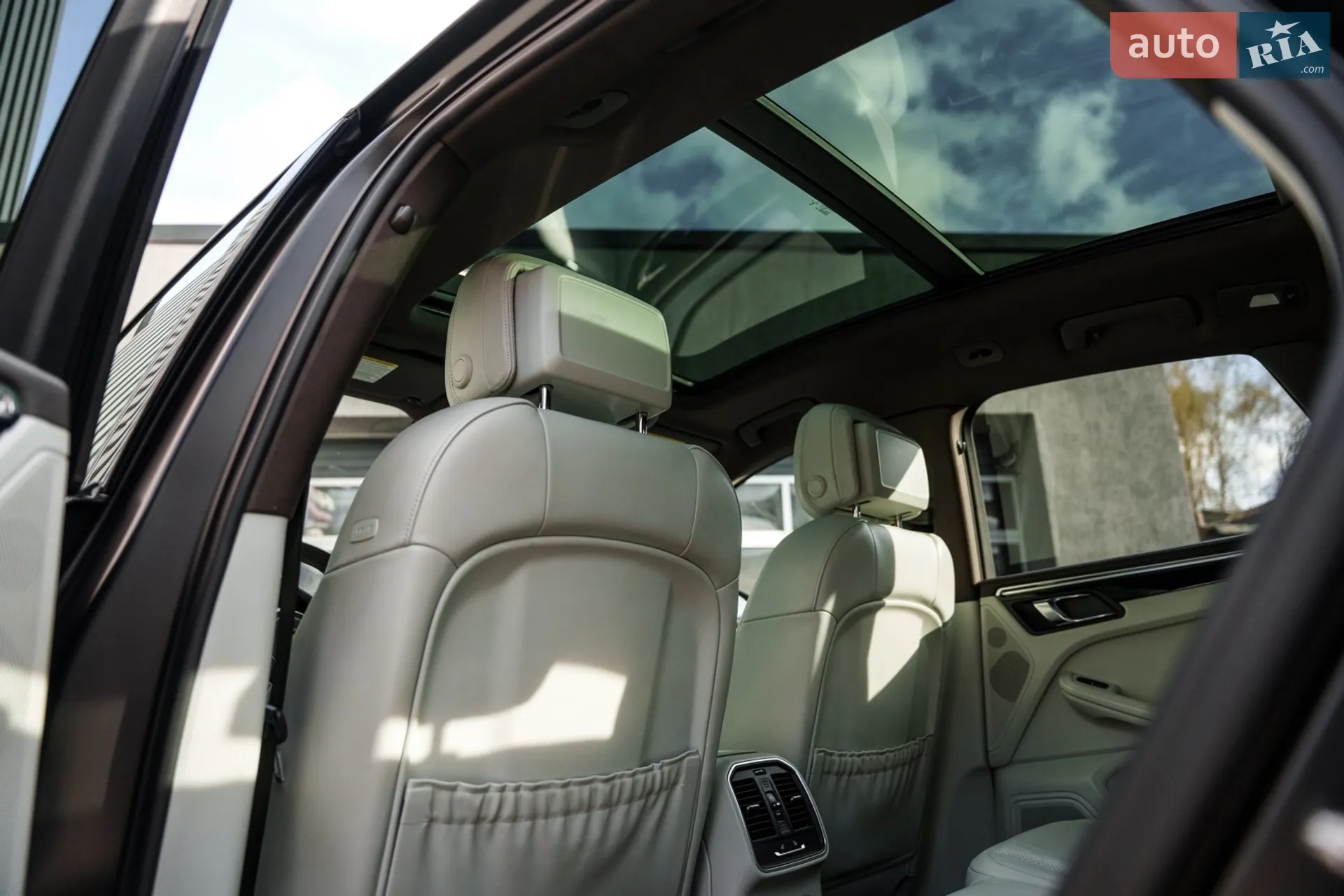 2015 Porsche Macan - мініатюра 44