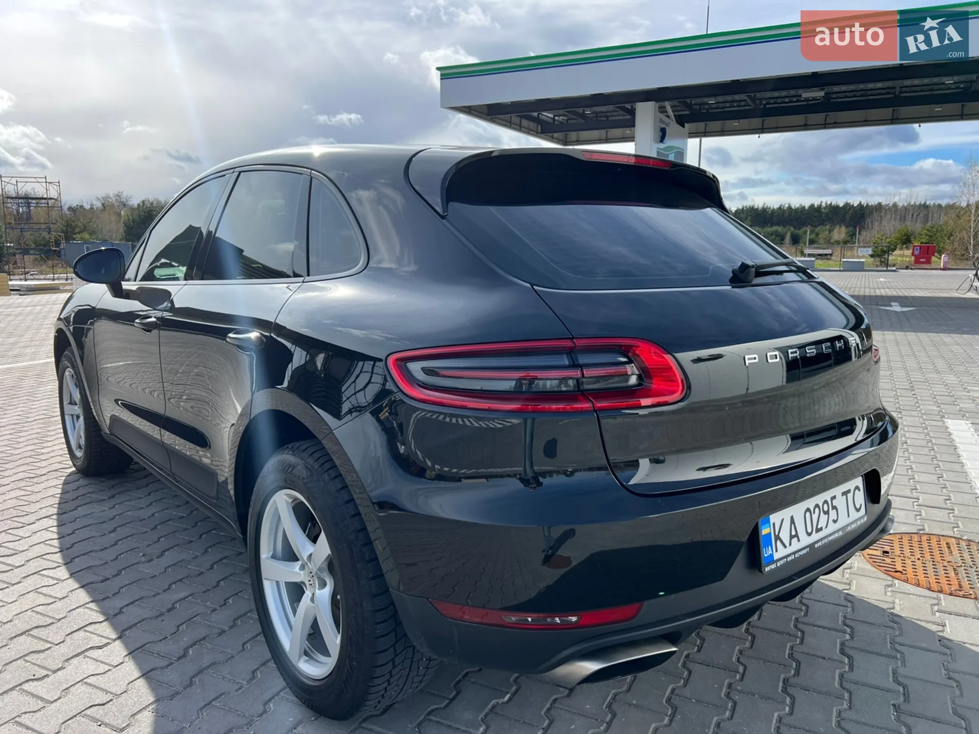 2017 Porsche Macan - мініатюра 10