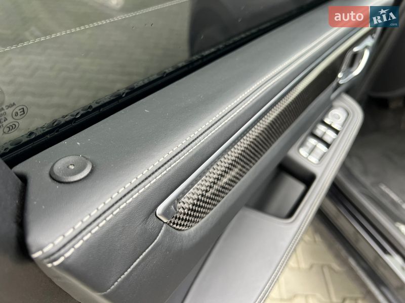 Позашляховик / Кросовер Porsche Macan 2022 в Києві