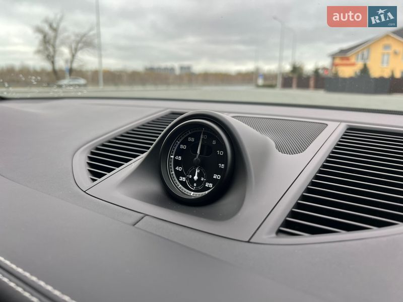 Позашляховик / Кросовер Porsche Macan 2022 в Києві