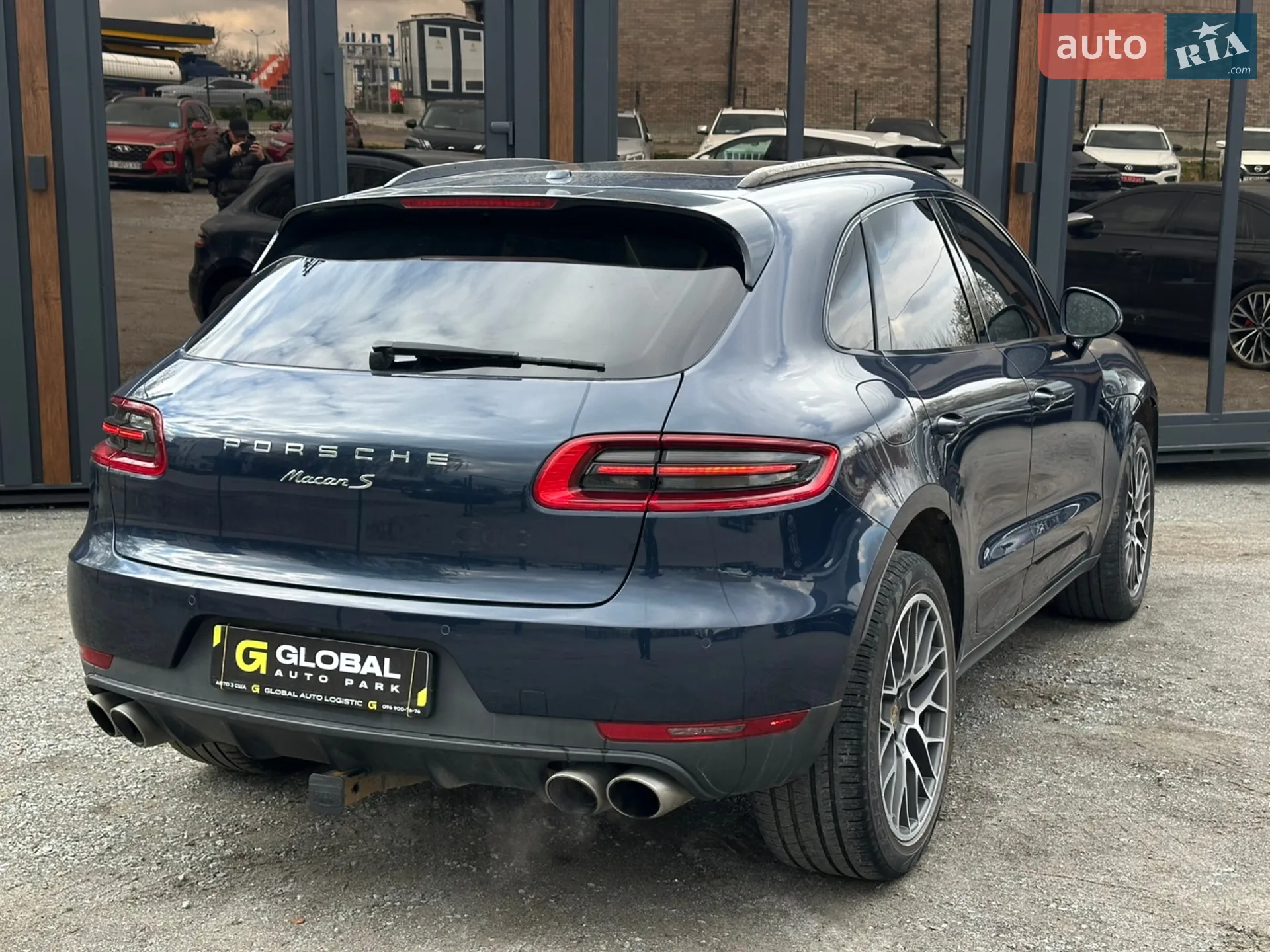 2015 Porsche Macan - мініатюра 28