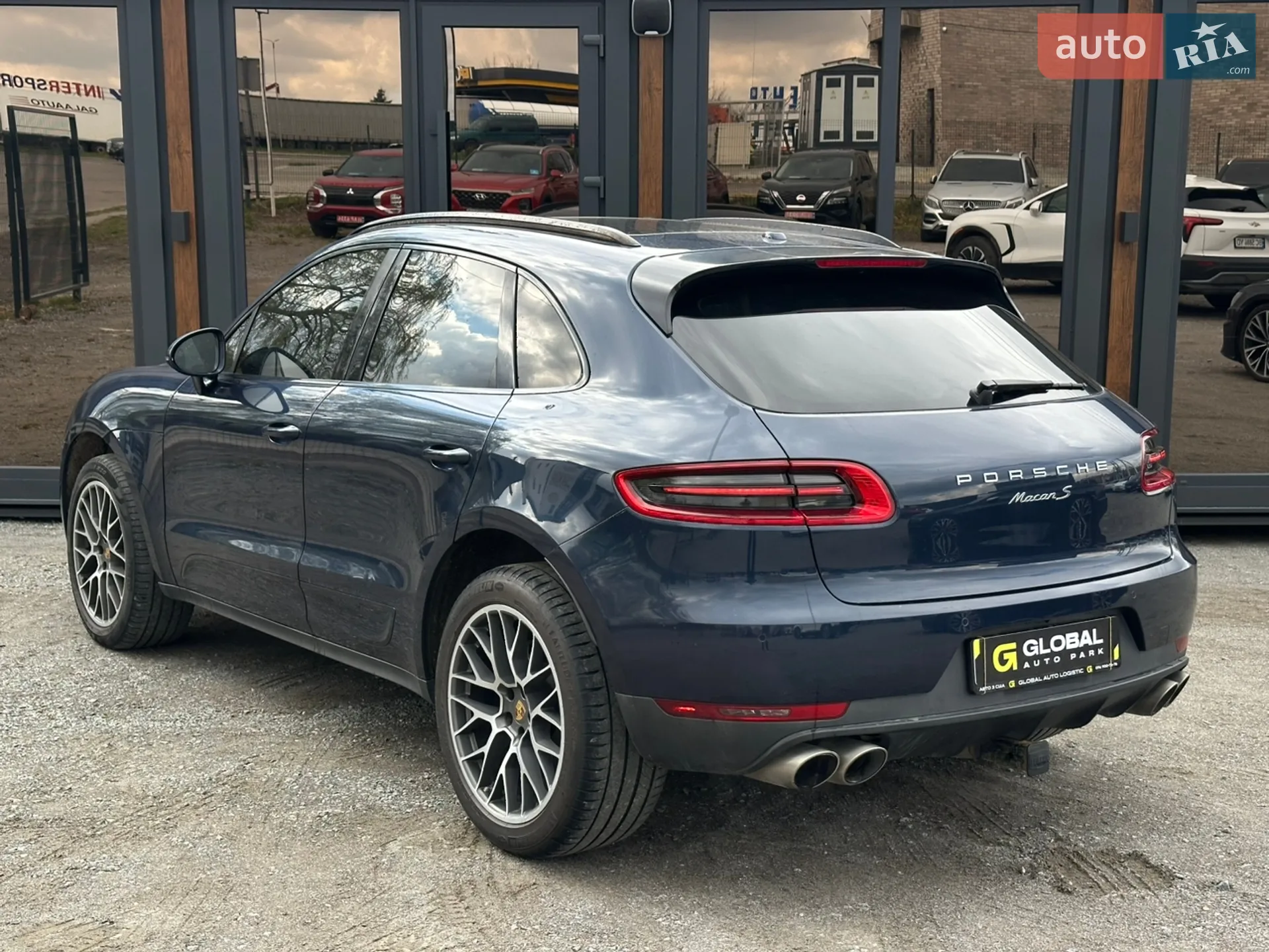 2015 Porsche Macan - мініатюра 34
