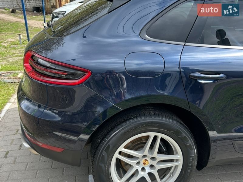 Позашляховик / Кросовер Porsche Macan 2018 в Дніпрі