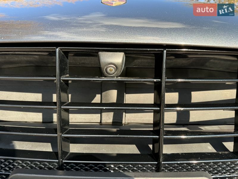 Внедорожник / Кроссовер Porsche Macan 2016 в Кропивницком