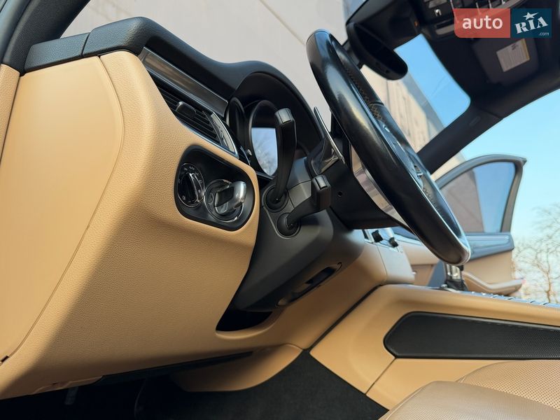 Внедорожник / Кроссовер Porsche Macan 2018 в Одессе