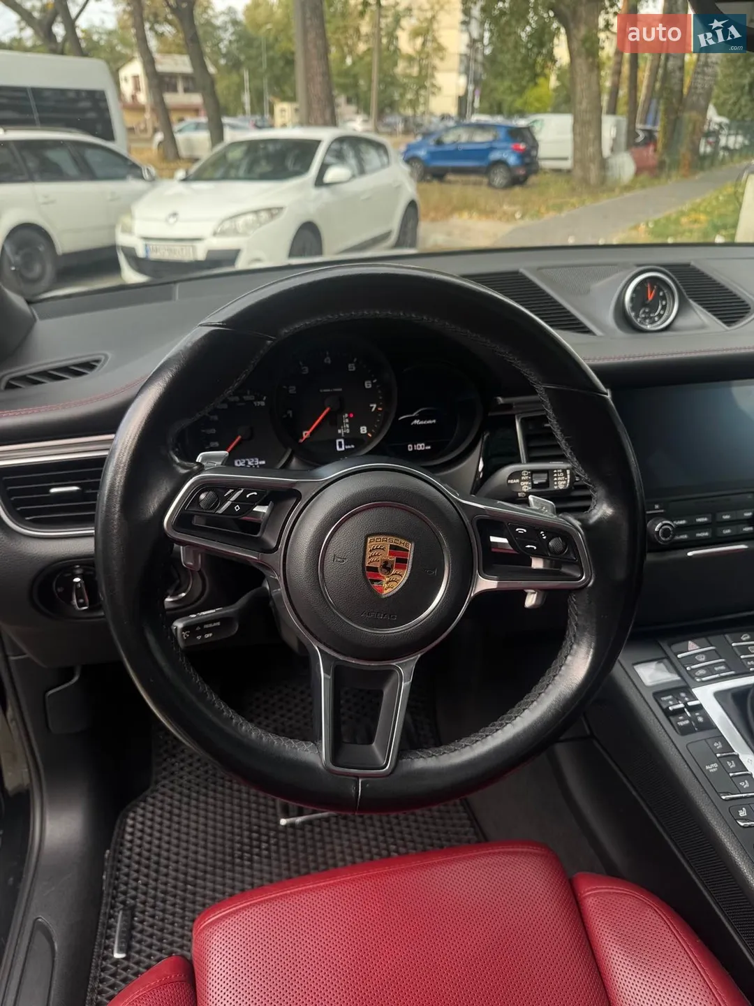 2018 Porsche Macan - мініатюра 14