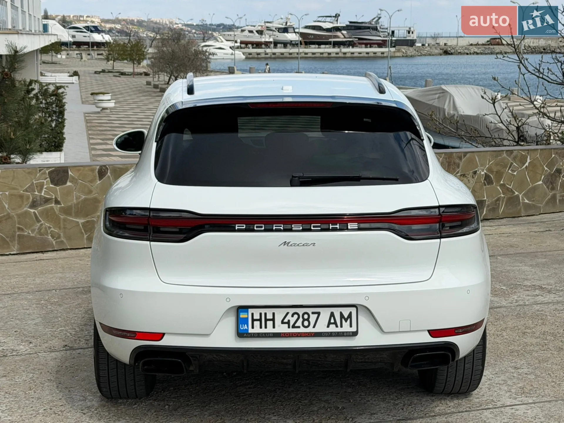 2019 Porsche Macan - мініатюра 16