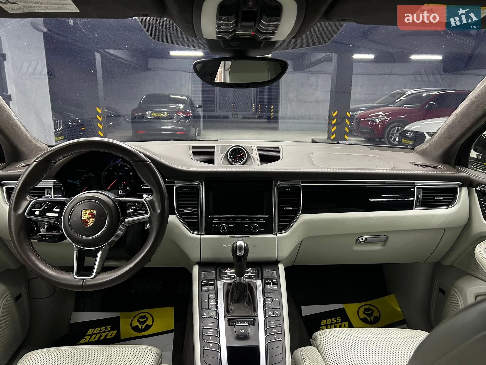 2015 Porsche Macan - мініатюра 16
