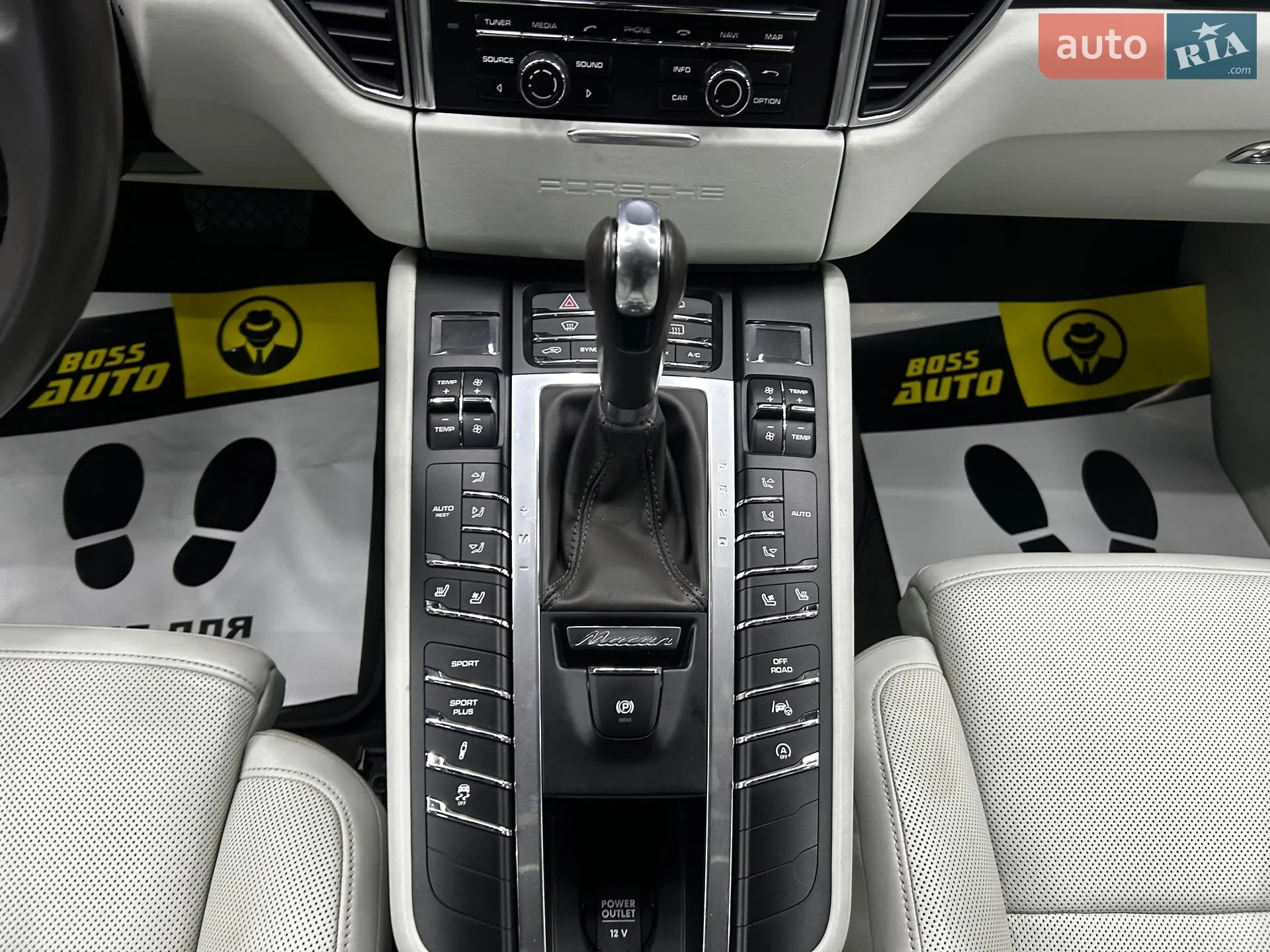 2015 Porsche Macan - мініатюра 18