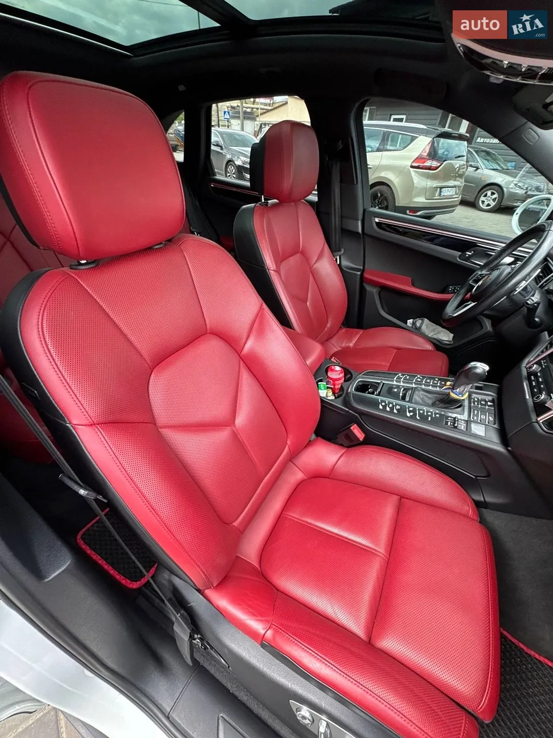 2018 Porsche Macan - мініатюра 9