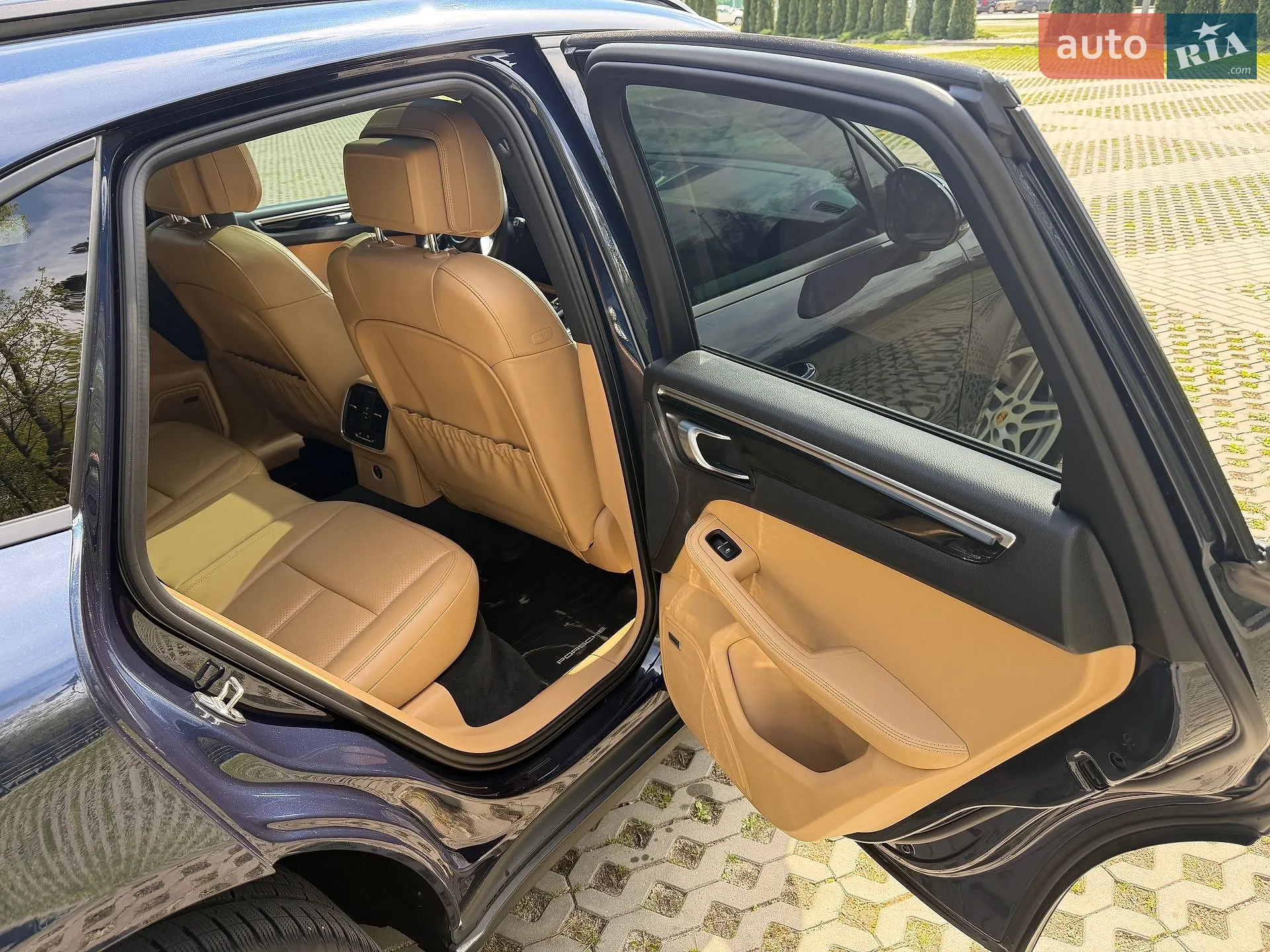 2018 Porsche Macan - мініатюра 16