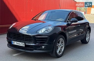 Внедорожник / Кроссовер Porsche Macan 2015 в Киеве