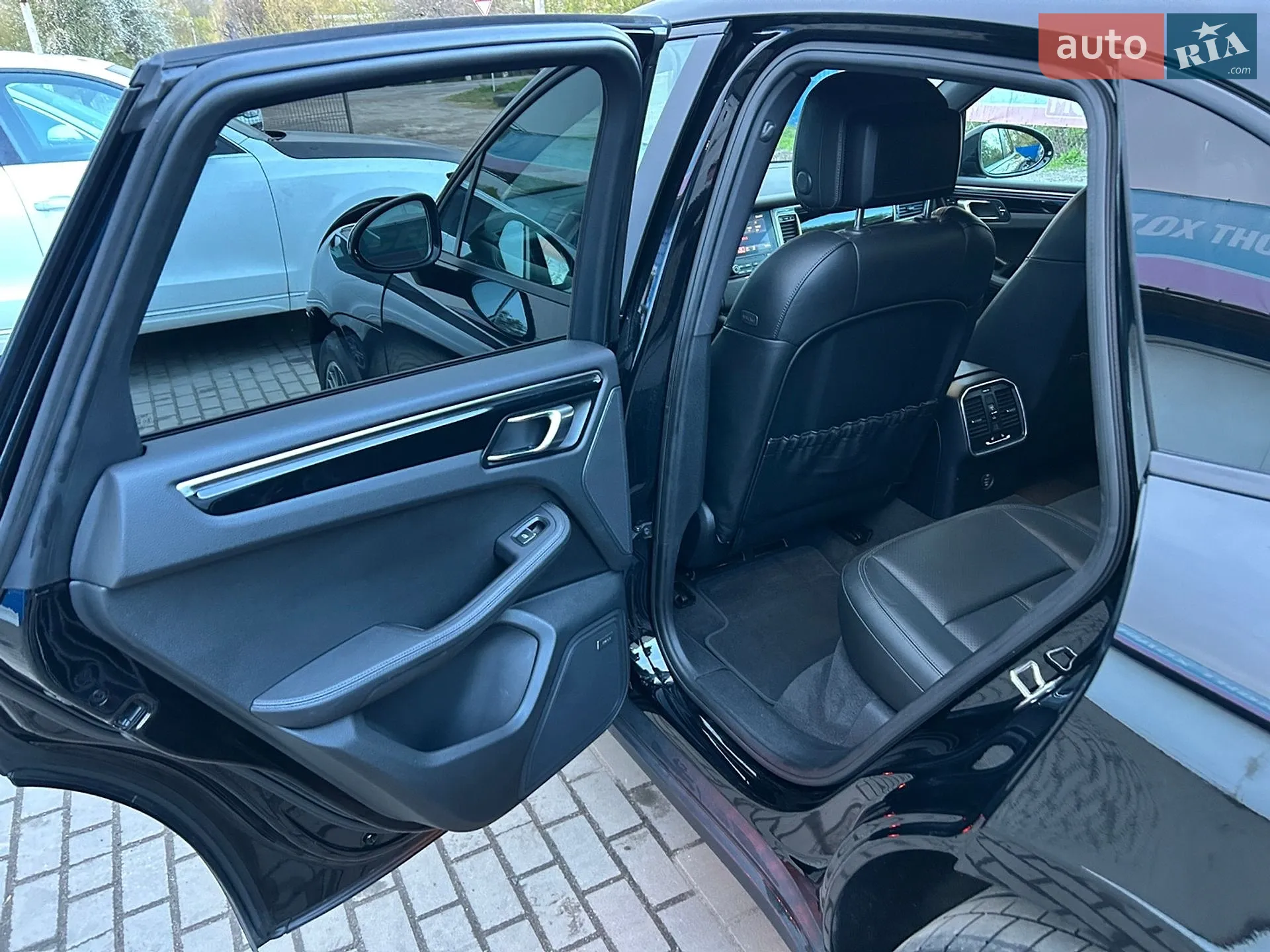2018 Porsche Macan - мініатюра 14