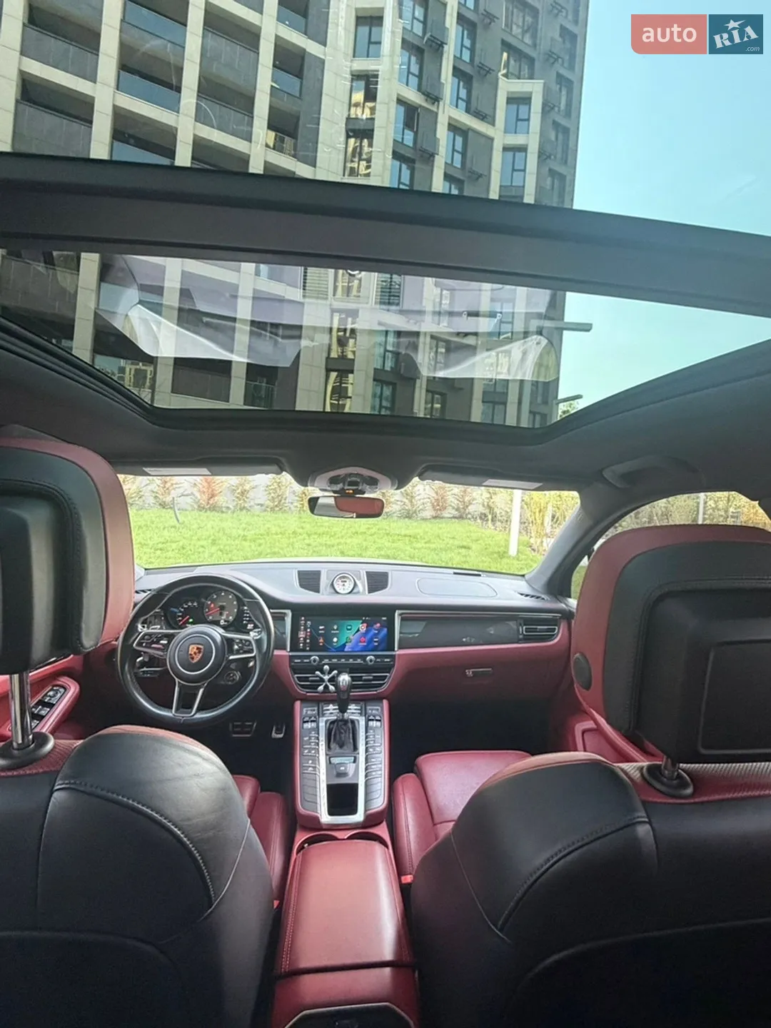 2019 Porsche Macan - мініатюра 10