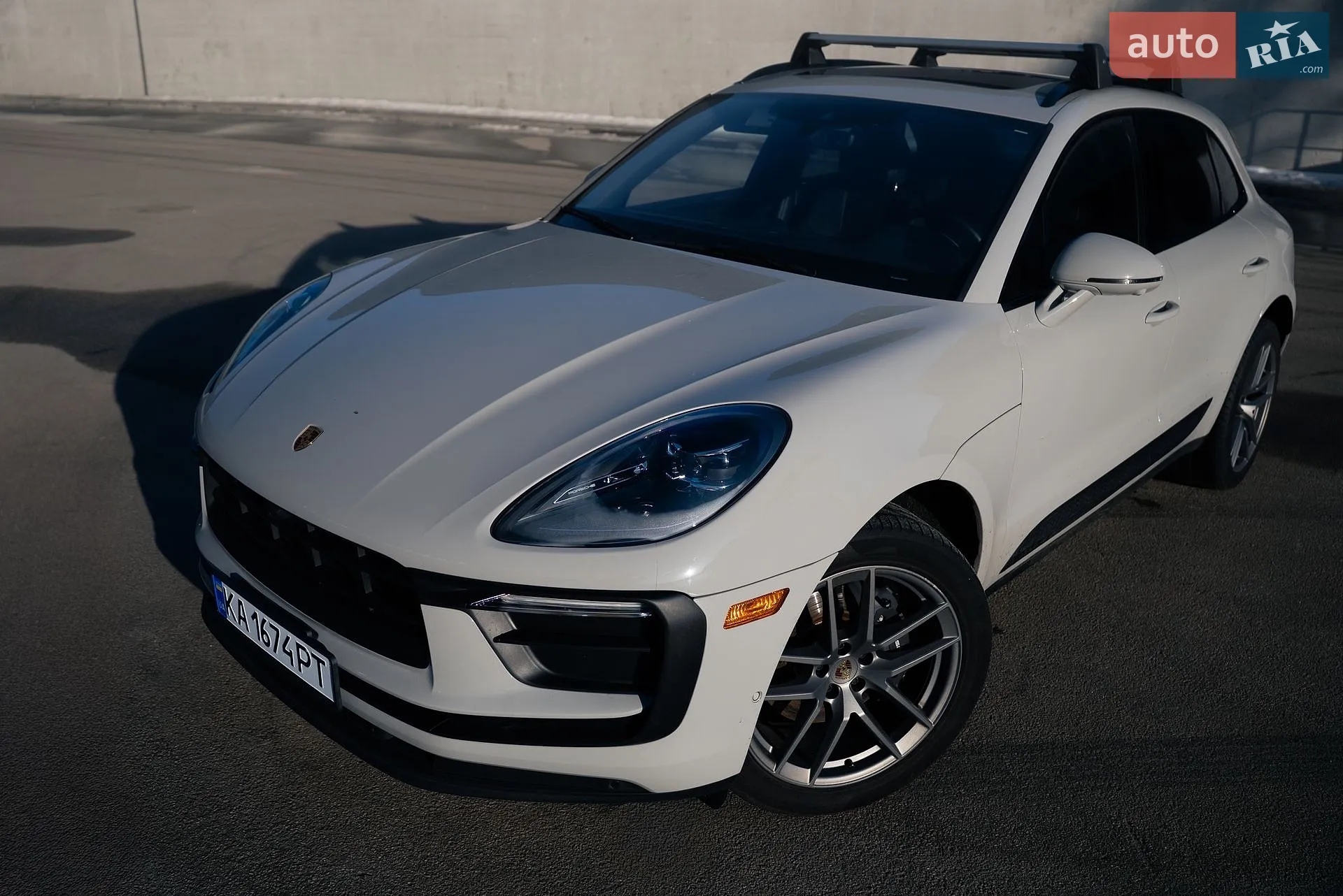 2022 Porsche Macan - мініатюра 2