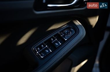 Внедорожник / Кроссовер Porsche Macan 2022 в Киеве фото 23 Внедорожник / Кроссовер Porsche Macan 2022 в Киеве
