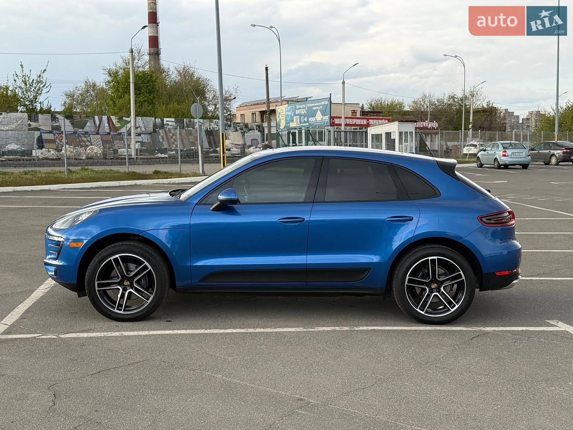 2017 Porsche Macan - мініатюра 2